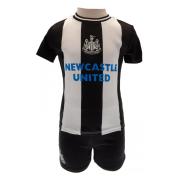 newcastle-united-troja---shorts-set-barn-rt-1
