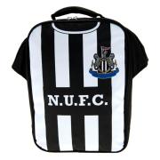 newcastle-united-lunchvaska-kit-1