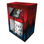 stranger-things-mugg---underlagg-set-iconic-1