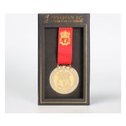 liverpool-medalj-istanbul-2005-1